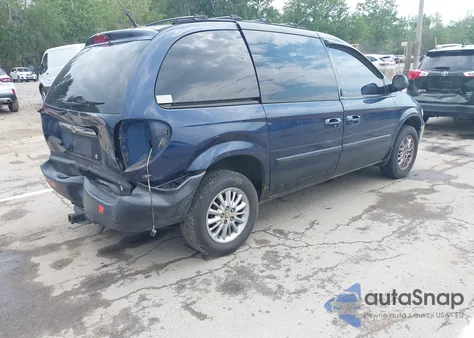 2006 Chrysler Town & Country from USA, damaged, VIN 1A4GP45R26B642963